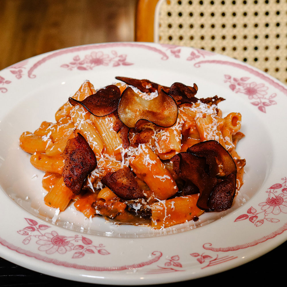 Rigatoni pasta dish